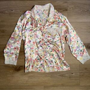 Vintage Victoria's Secret Multicolor Floral Blouse with Lace Size M
